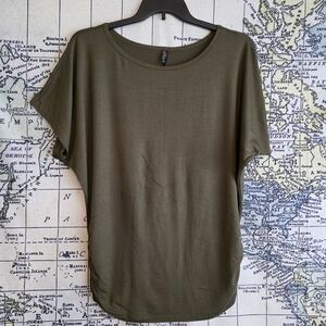 By Johnny Olive Green Short Sleeve Tee